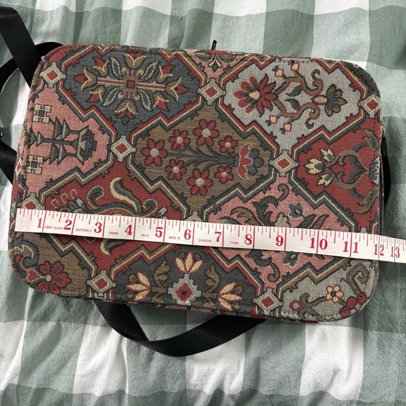 Vintage 80s 90s Y2K Needlepoint Tapestry Purse Handbag Structured Travel Case - Picture 12 of 15